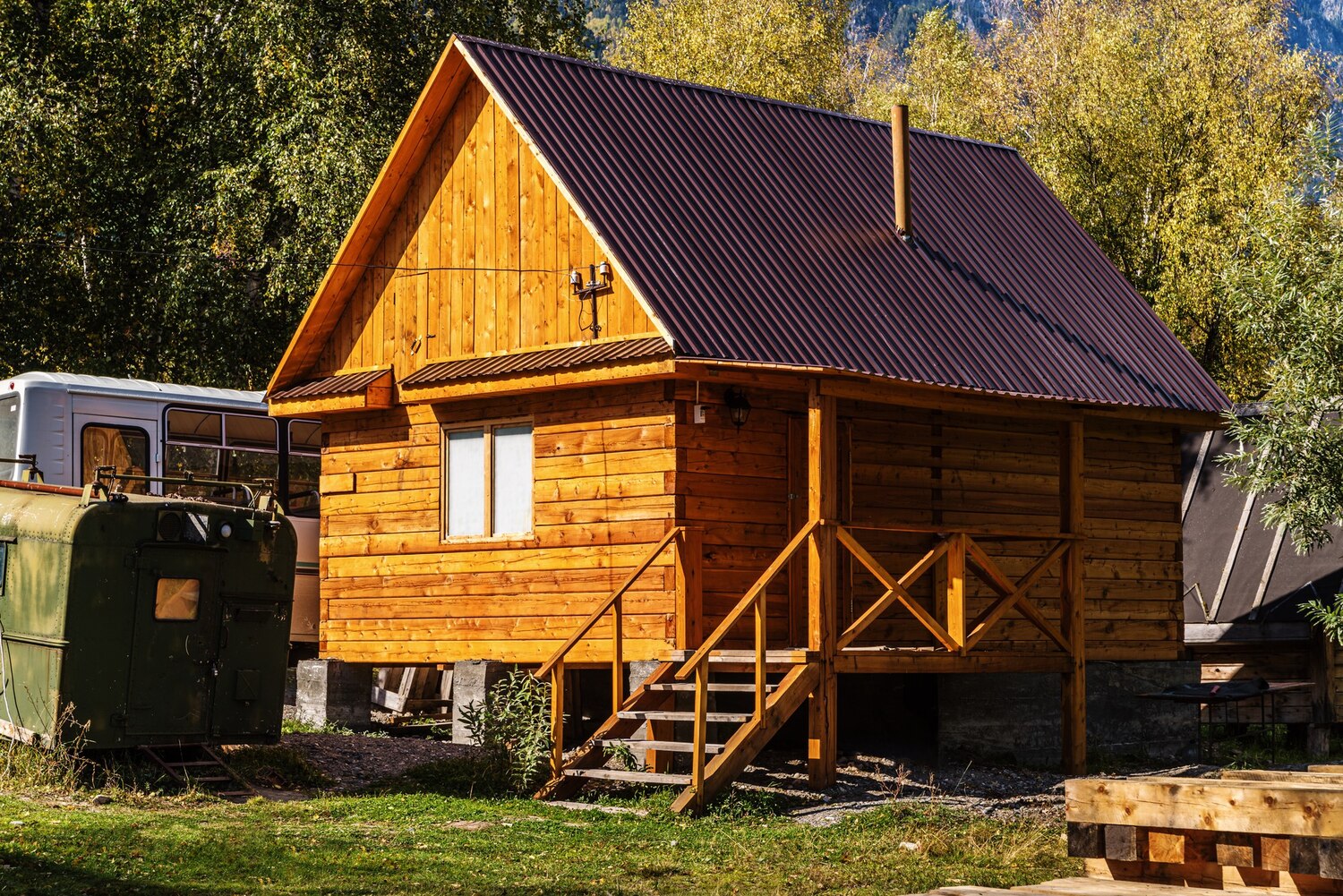 Découvrez les avantages de l'architecture et de l'accessibilité des maisons en bois de plain-pied
